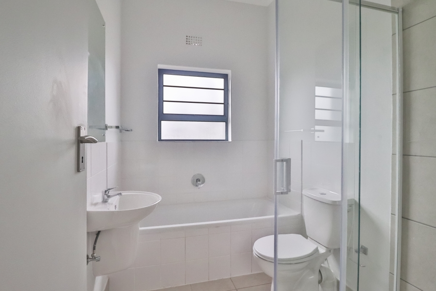 2 Bedroom Property for Sale in Rivergate Western Cape